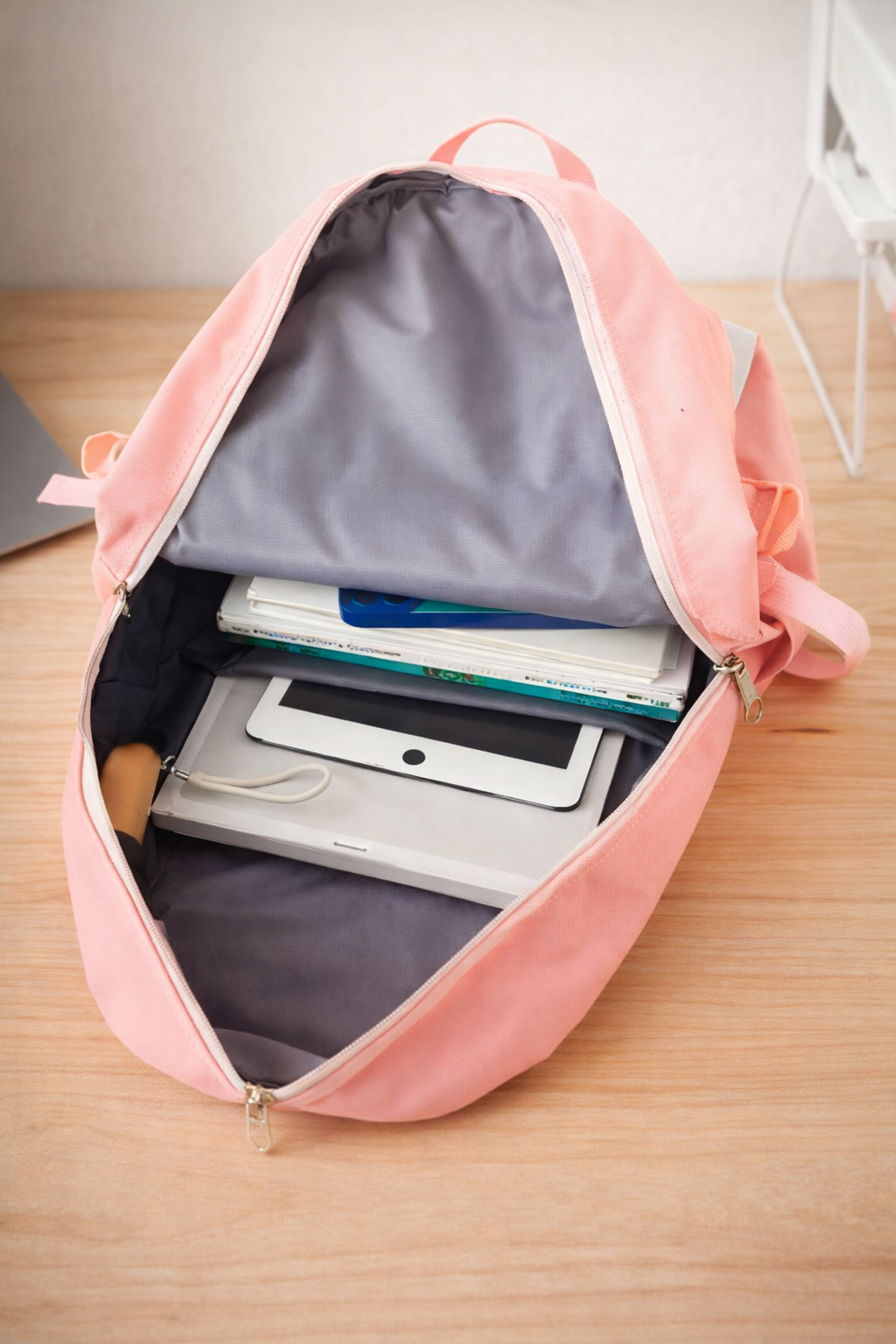 4 Pcs Bag Set for Girls in Pakistan | School, College & University Bag